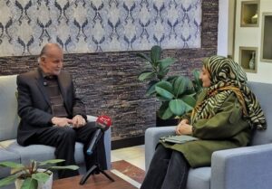 از رزمگاه نظم تا قلمروِ کلمات؛روایت کسی که حافظ تاریخ شفاهی همدان شد