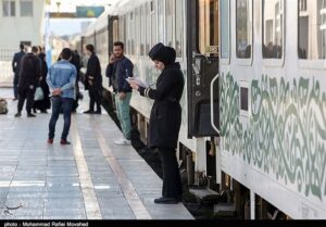 پس از ماه‌ها مطالبه‌گری تسنیم؛ قطار سنندج ـ مشهد راه‌اندازی شد+مستندات