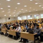 کلاس های تحصیلات تکمیلی دانشگاه تهران حضوری شد؛ کارشناسی همچنان مجازی