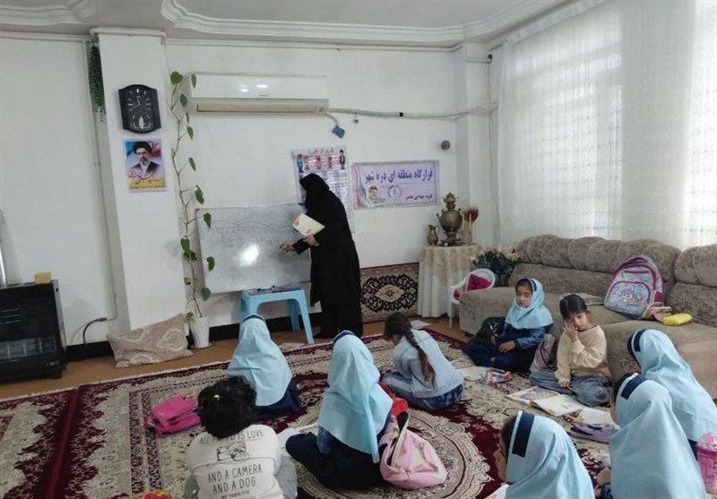 گفت‌‌وگوی خواندنی تسنیم با ‌معلم فداکار و عاشق‌؛ وقتی خانه، مدرسه شد