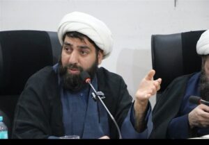 ابلاغ سلام گرم فرمانده کل قوا به مردم هرمزگان/حال رهبری بسیار عالی است
