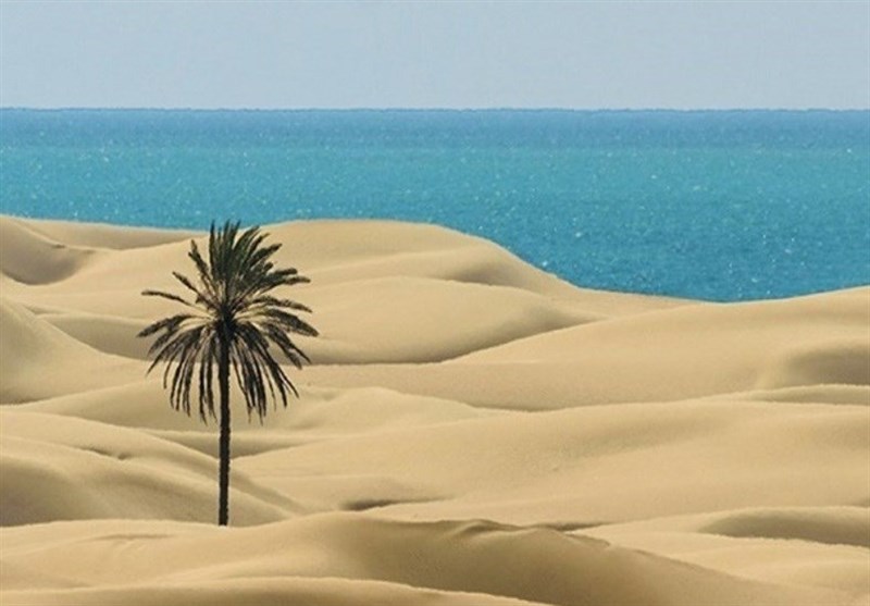 اینجا آخر دنیاست؛ جایی که شنهای کویر در آغوش دریا آرام میگیرند سواحل مکران , اخبار چابهار , اخبار بلوچستان ,