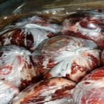 کشف ۵۰ کیلوگرم گوشت تاریخ‌گذشته و پلمب واحدهای متخلف در همدان