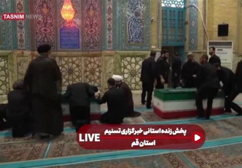 تشییع رهبر شهید , تشییع امام شهید , تشییع آیت‌الله‌العظمی سید علی خامنه‌ای , بدرقه آقای شهید ایران , اخبار استان قم , آیت‌الله سید علی خامنه‌ای , 