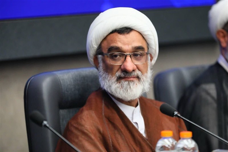 خسروپناه: حکمرانی آموزش عالی نیازمند بازسازی است