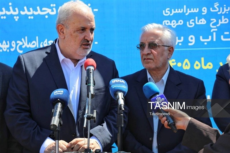 علی‌آبادی: ظرفیت نیروگاه‌های خورشیدی به‌زودی به 8000 مگاوات می‌رسد