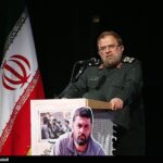 سرلشکر ایزدی: با موشک‌هایمان ناو هواپیمابر آمریکایی را هدف قرار دادیم