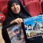 مادری با پنج ستاره بر سینه؛ زنی که از شلمچه تا سیریک داغدار لاله‌ها شد