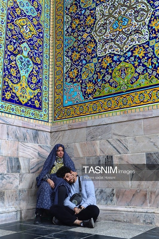 چهارشنبه امامرضایی؛ روایت دلدادگی در آستان سلطان خراسان امام رضا (ع) , حرم امام رضا(ع) , خراسان رضوی , اخبار استان خراسان رضوی , مشهد مقدس , اخبار مشهد , زائر رضوی , زائران , آستان قدس رضوی , خادمیاران رضوی ,